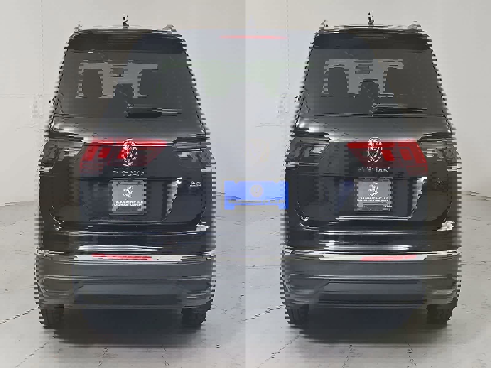 Used 2022 Volkswagen Tiguan S image 5