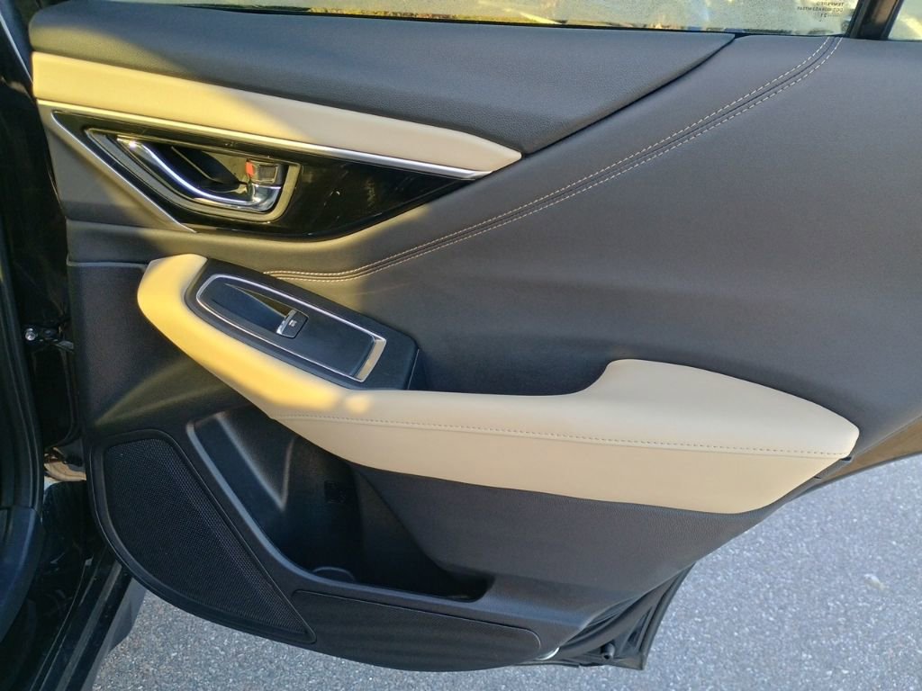 Certified 2021 Subaru Outback Limited image 19