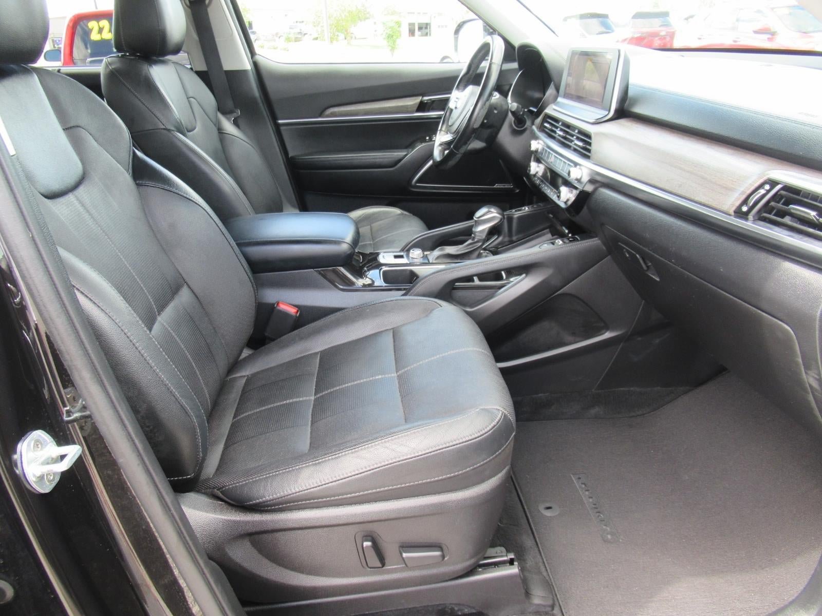 Used 2020 Kia Telluride SX w/ Towing Package FWD image 11