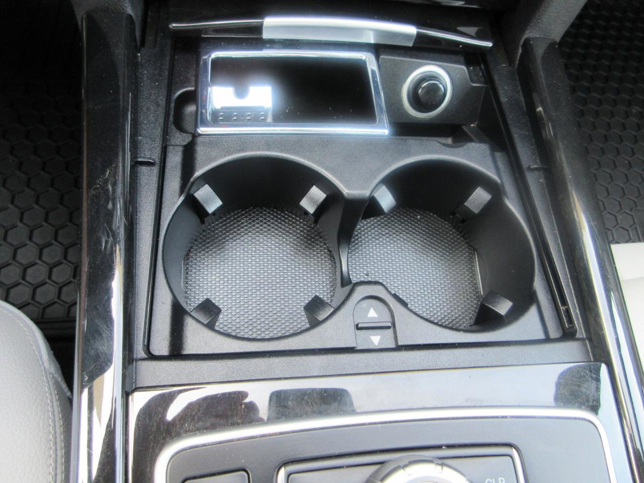 Used 2013 Mercedes-Benz E 350 4MATIC Wagon image 60