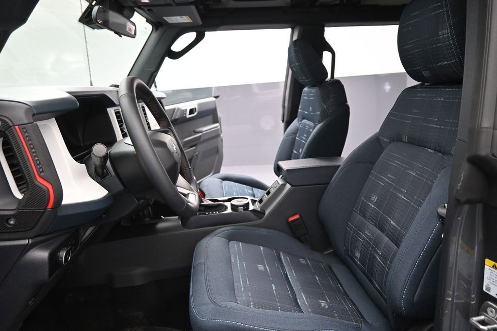 New 2026 Ford Bronco Heritage Edition AWD/4WD image 9