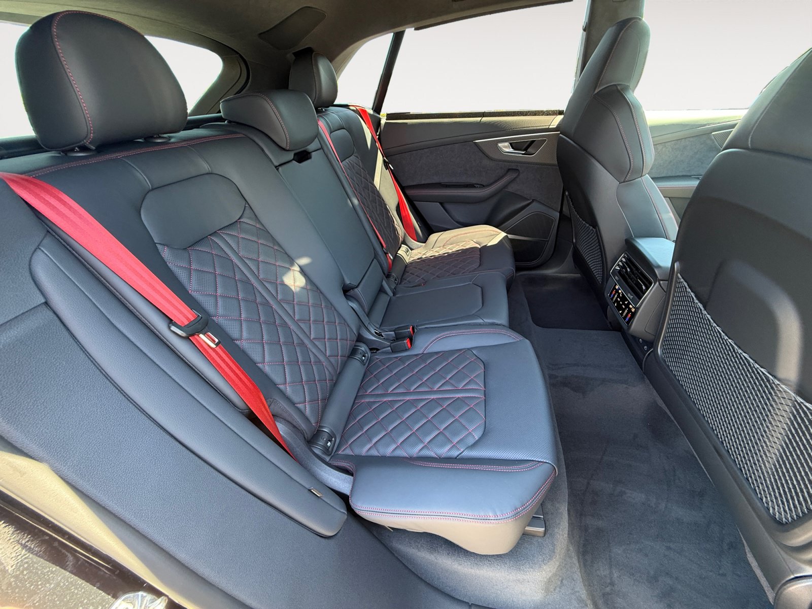 New 2026 Audi SQ8 Prestige AWD/4WD image 18