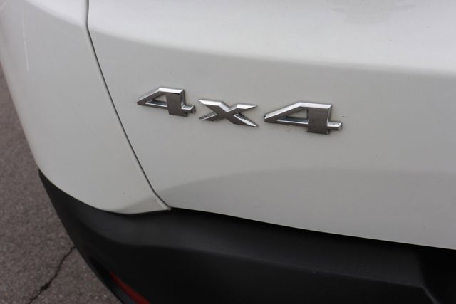 Used 2023 Jeep Renegade Latitude image 6