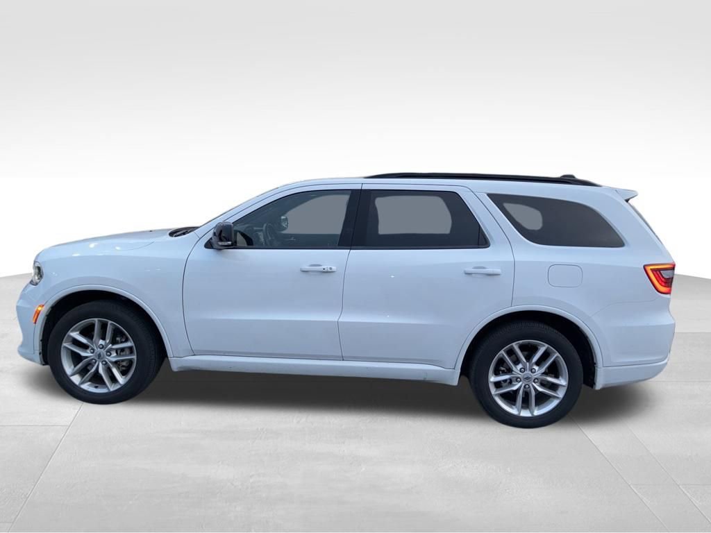 Used 2024 Dodge Durango GT image 2