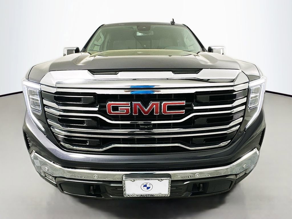 Used 2023 GMC Sierra 1500 SLT AWD/4WD image 2