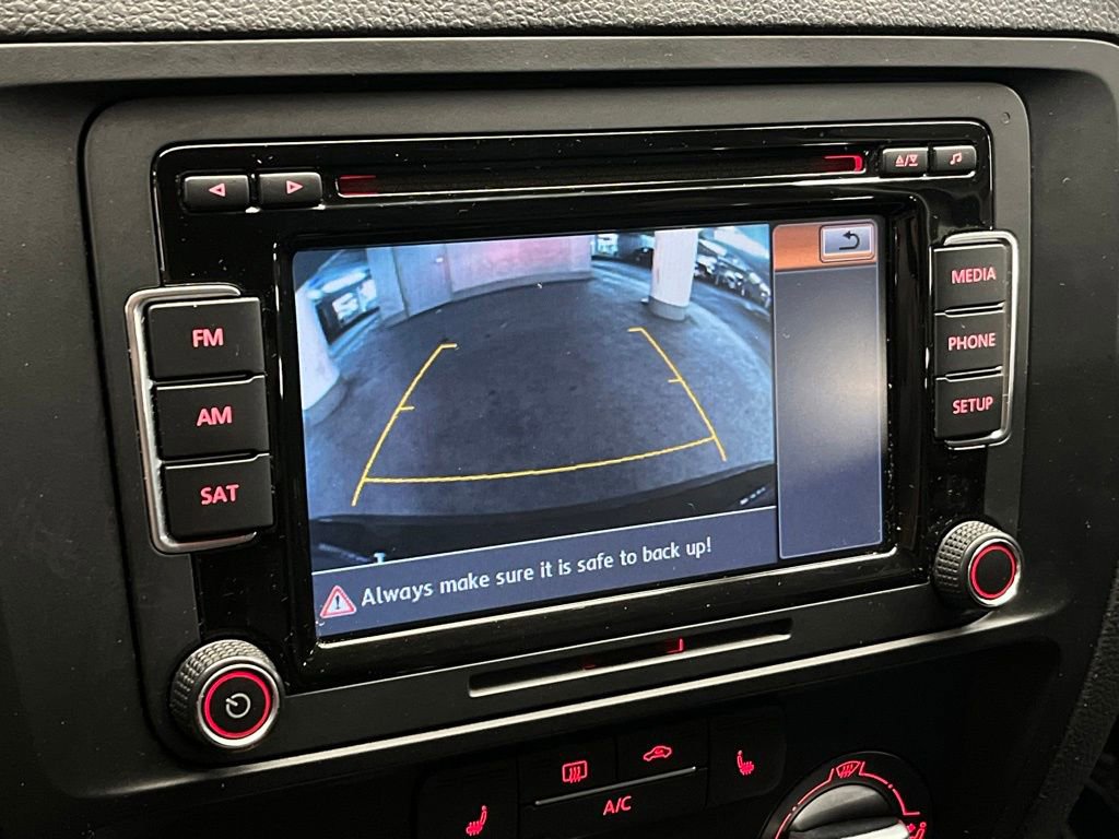 Used 2015 Volkswagen Jetta SE FWD image 26
