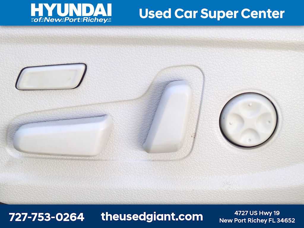 Used 2020 Hyundai Palisade Limited AWD/4WD image 32
