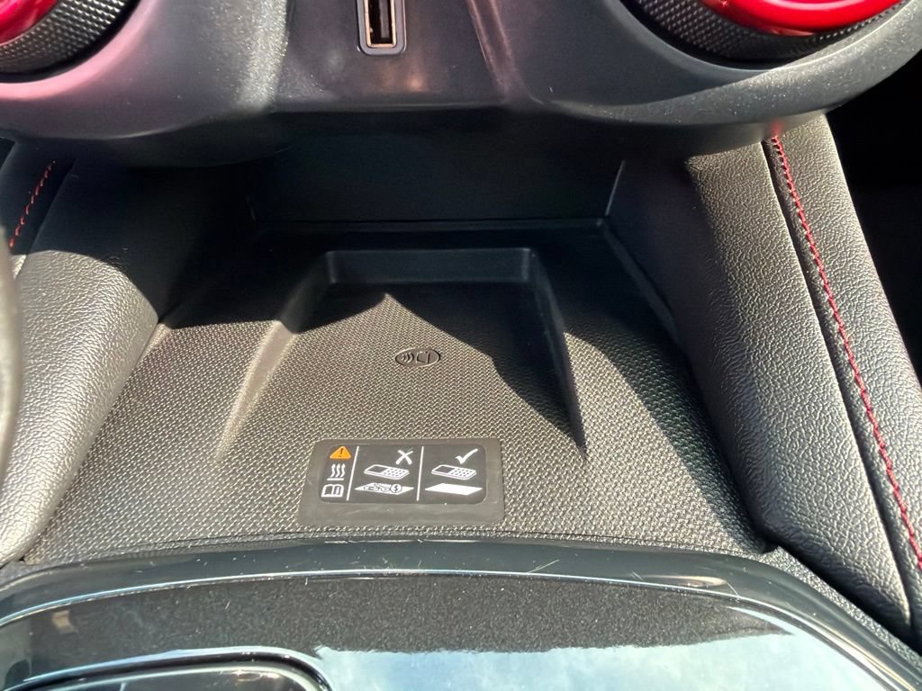 Used 2019 Chevrolet Blazer RS FWD image 32