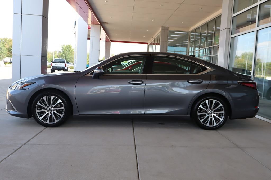 Used 2020 Lexus ES 350 w/ Premium Package FWD image 4