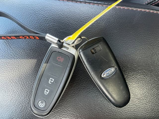 Used 2013 Ford Edge Limited FWD image 29