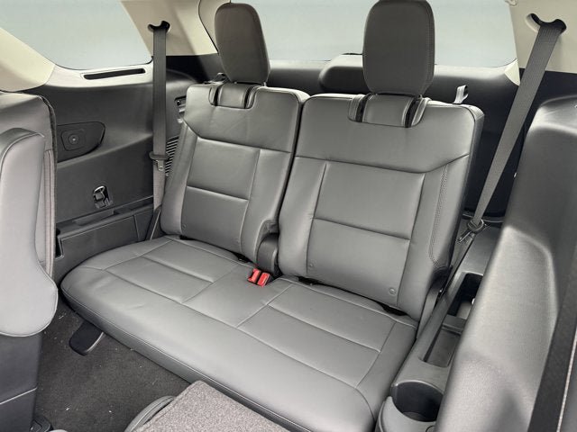New 2026 Ford Explorer Active w/ Active Comfort Package AWD/4WD image 10