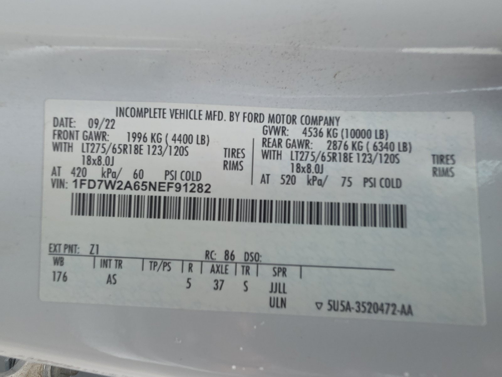 Used 2022 Ford F250 XL w/ STX Appearance Package RWD image 23