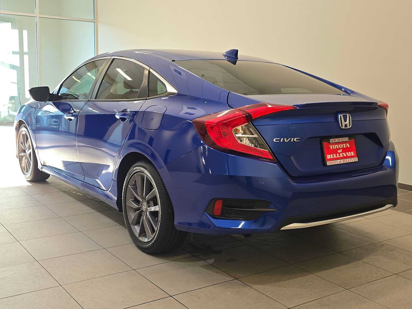 Used 2021 Honda Civic EX-L image 4