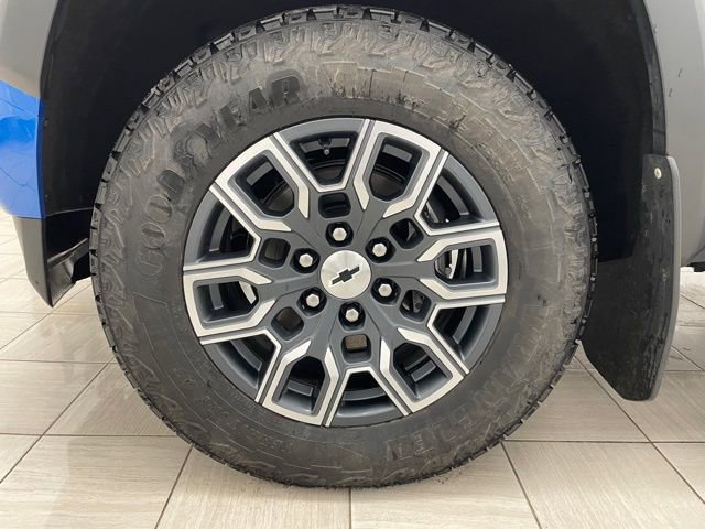 Certified 2024 Chevrolet Colorado Z71 w/ Z71 Convenience Package 2 image 9