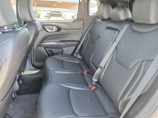 Used 2023 Jeep Compass High Altitude image 16