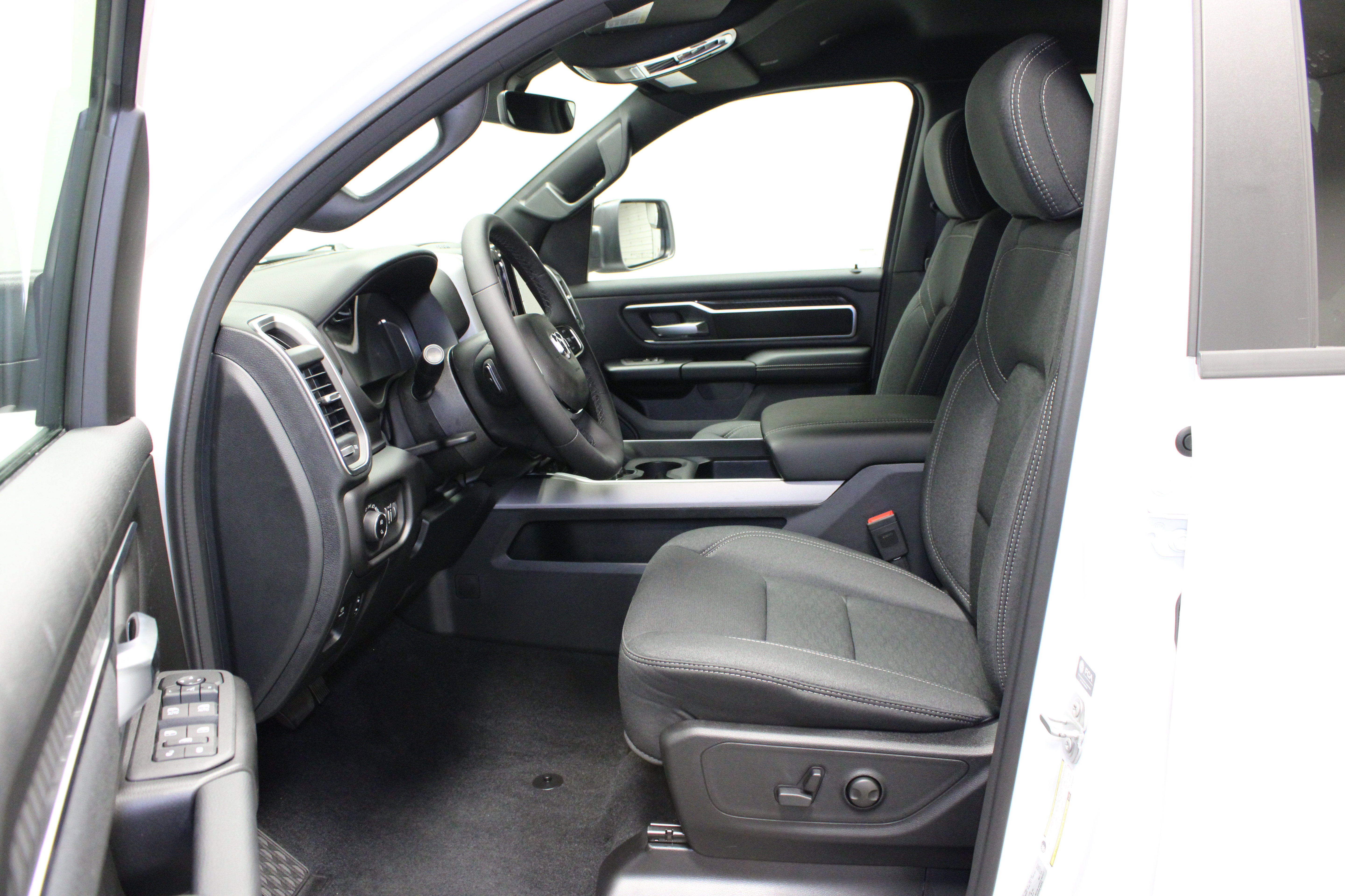 New 2027 RAM 1500 Big Horn AWD/4WD image 19