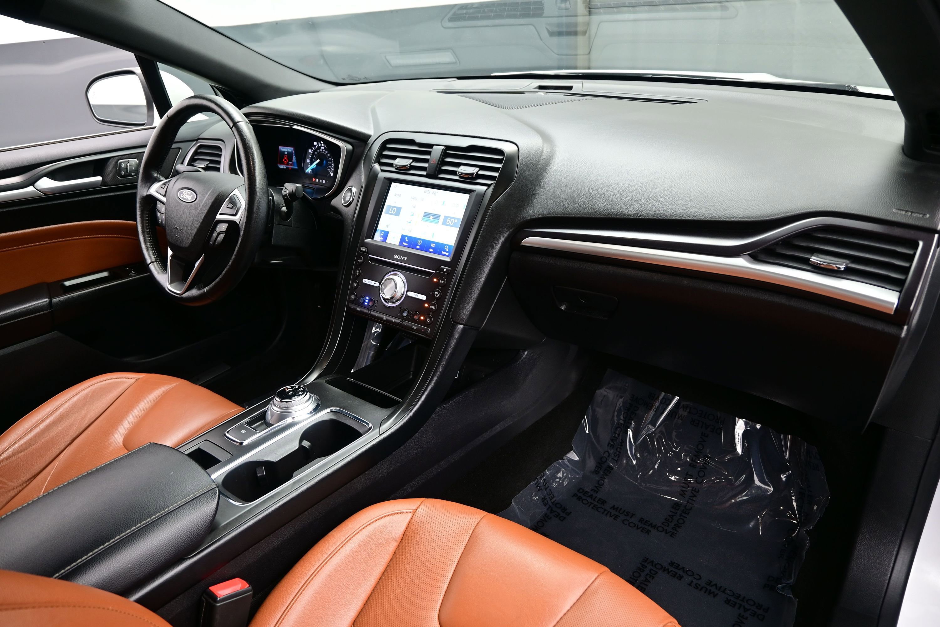 Used 2019 Ford Fusion Titanium AWD/4WD image 16