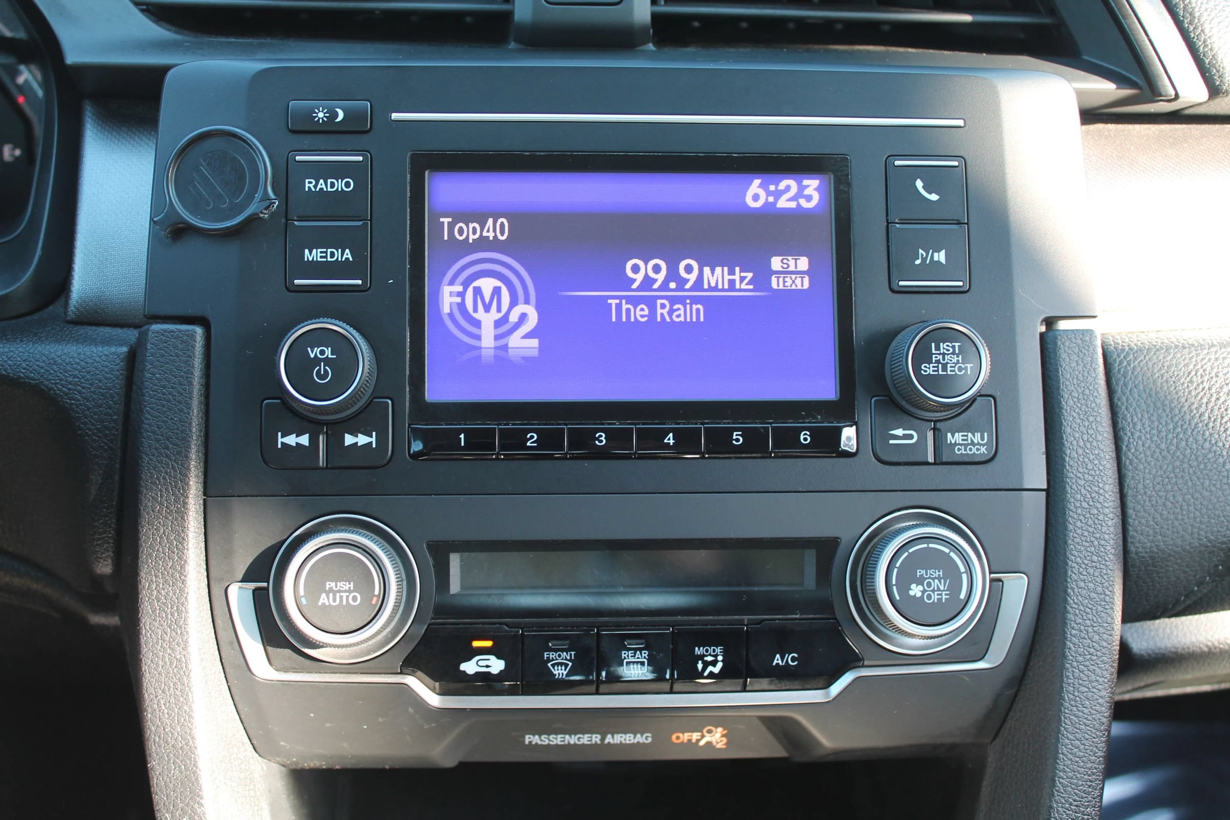 Used 2017 Honda Civic LX image 29