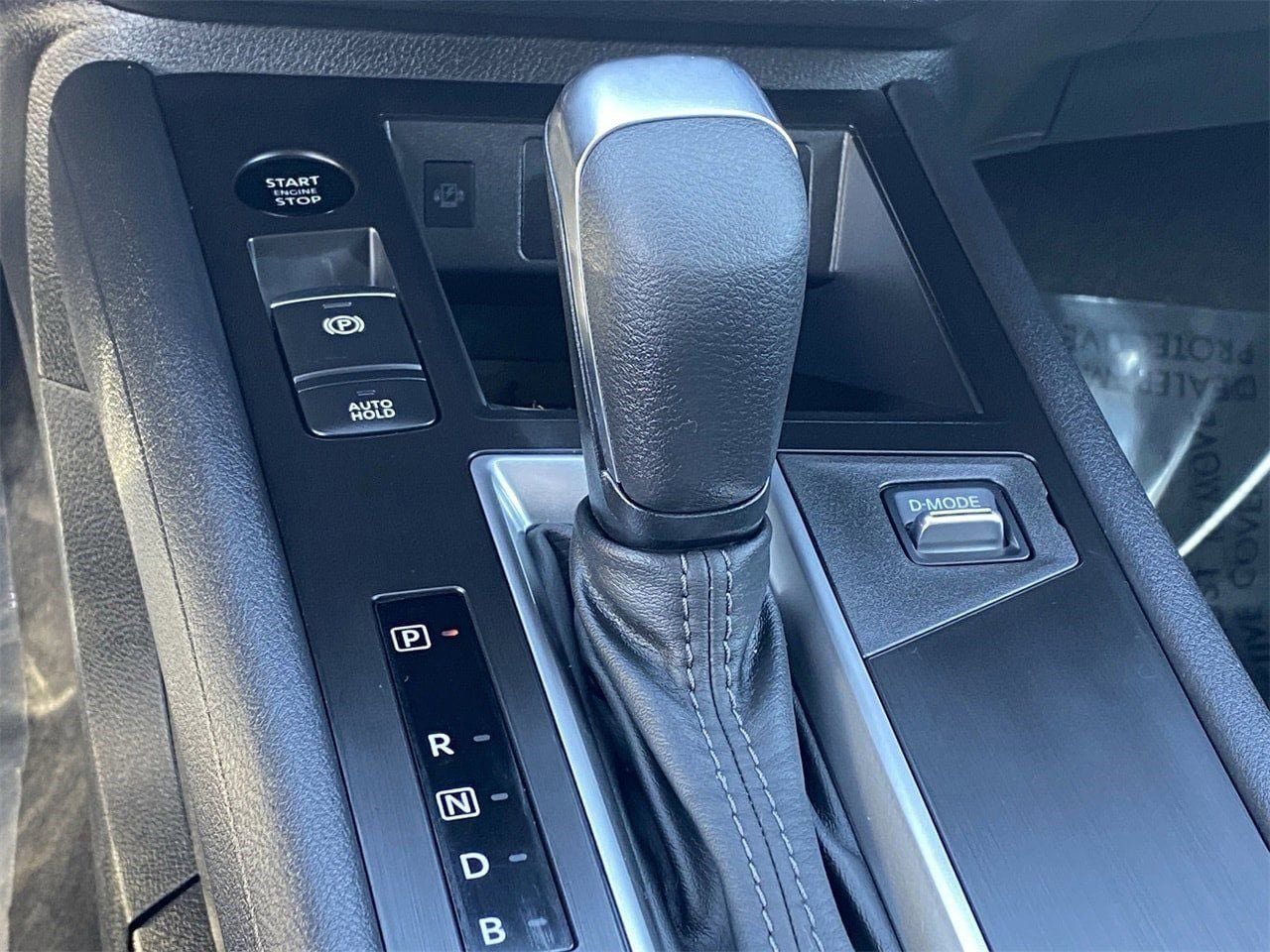 New 2026 Nissan Kicks SV w/ Cold Weather Package FWD image 27