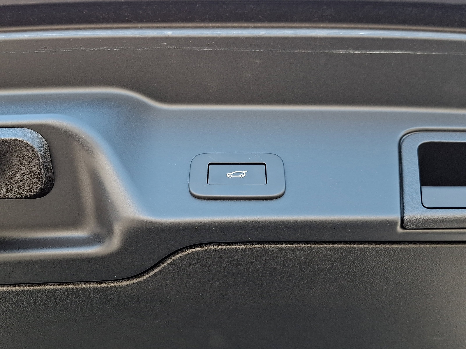 Used 2026 Land Rover Range Rover Evoque S image 29