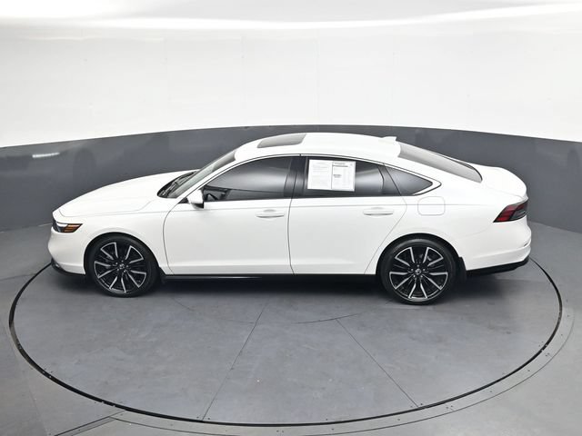 Used 2025 Honda Accord Touring image 27