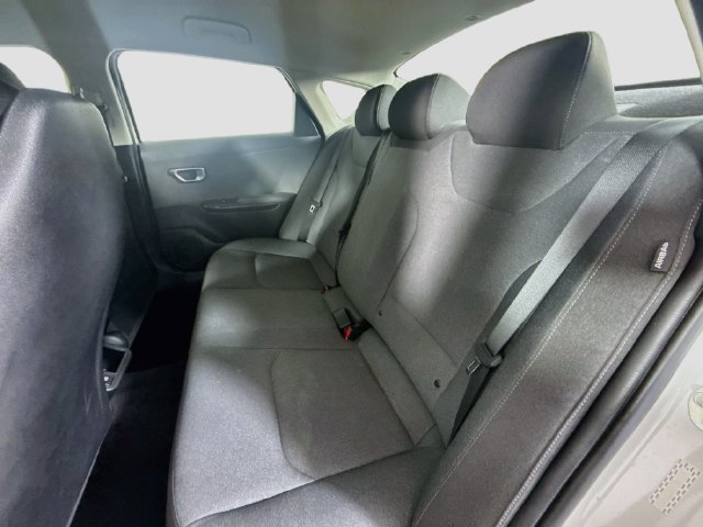 Used 2025 Kia K4 FWD image 24