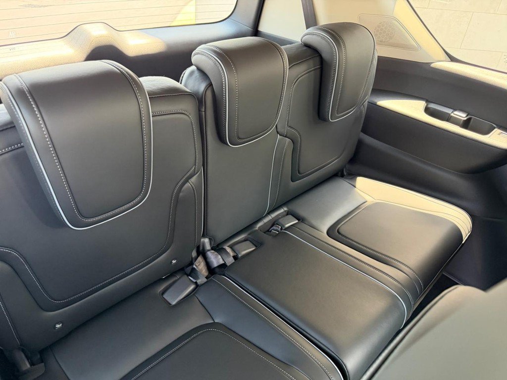 New 2027 INFINITI QX80 Luxe AWD/4WD image 5