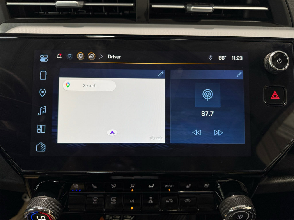 Used 2027 Chevrolet Bolt RS w/ Technology Package FWD image 10