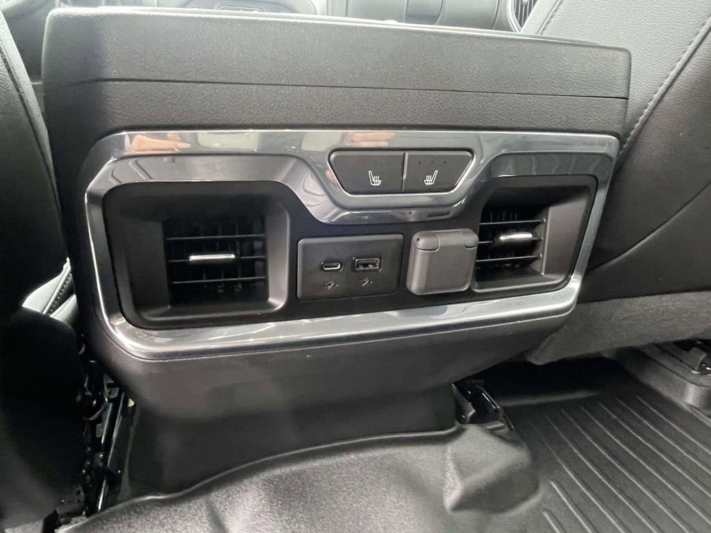 Used 2019 Chevrolet Silverado 1500 LTZ w/ LTZ Plus Package image 15