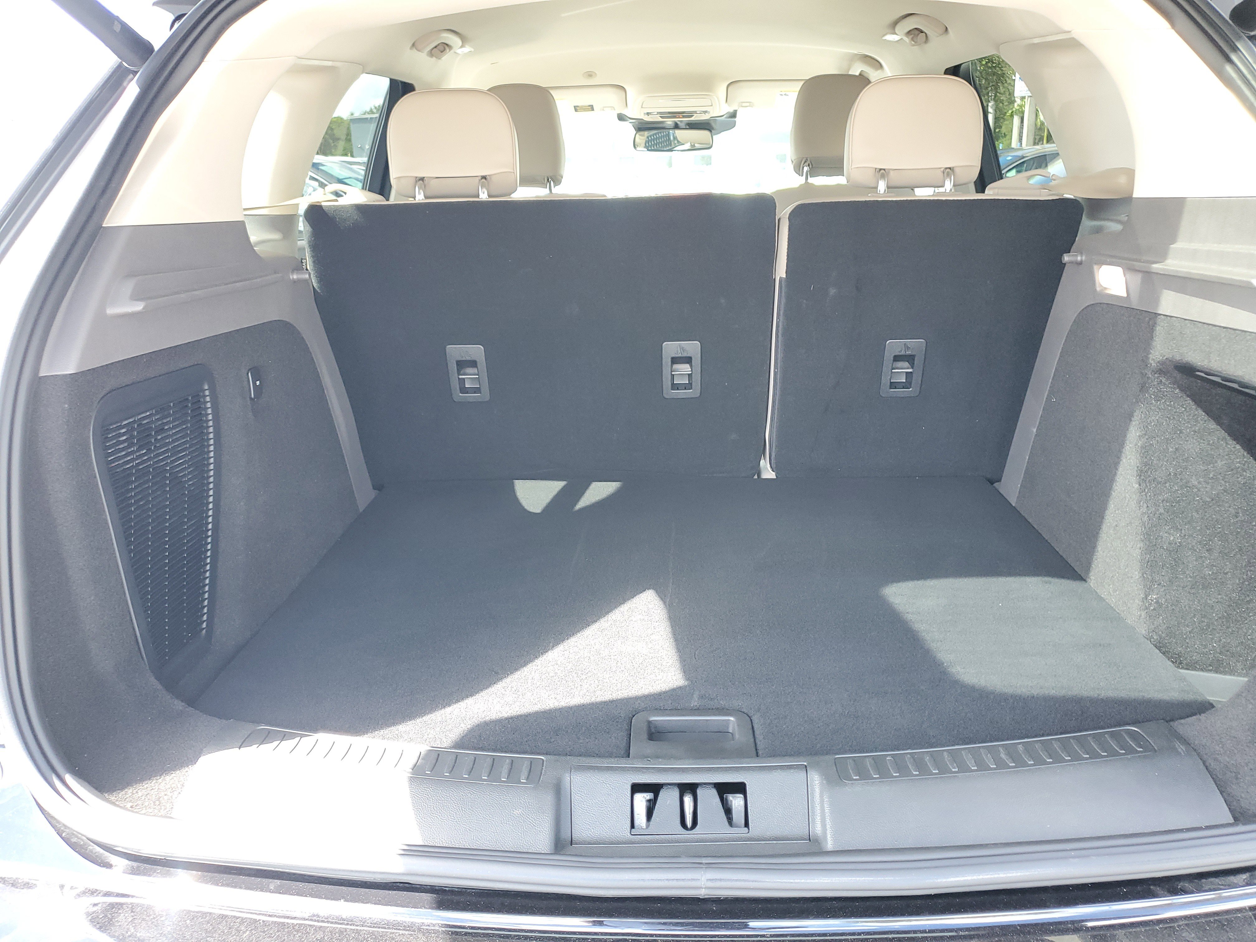 Certified 2024 Lincoln Corsair FWD image 8