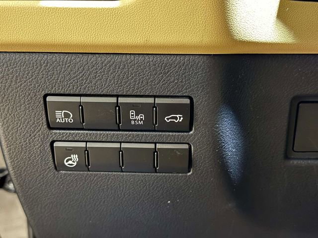 Used 2019 Lexus NX 300h AWD w/ Luxury Package image 20