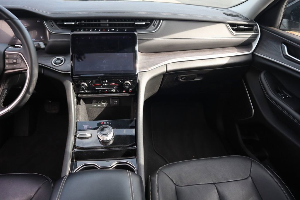 Used 2022 Jeep Grand Cherokee L Limited image 21