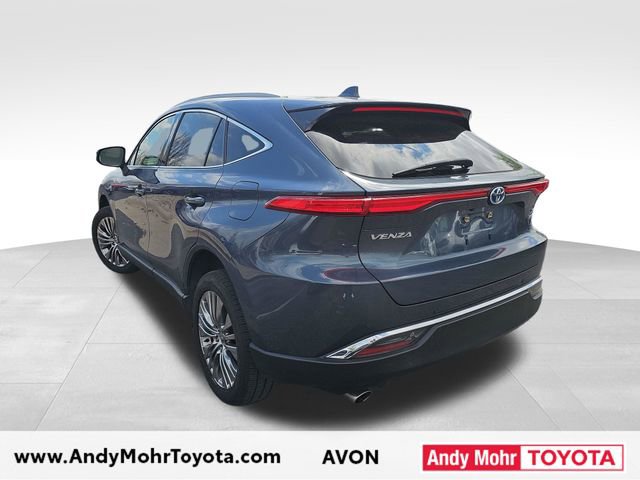 Used 2022 Toyota Venza XLE AWD/4WD image 5