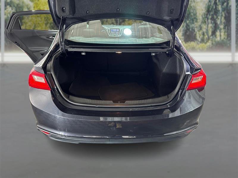 Used 2023 Chevrolet Malibu LT image 12