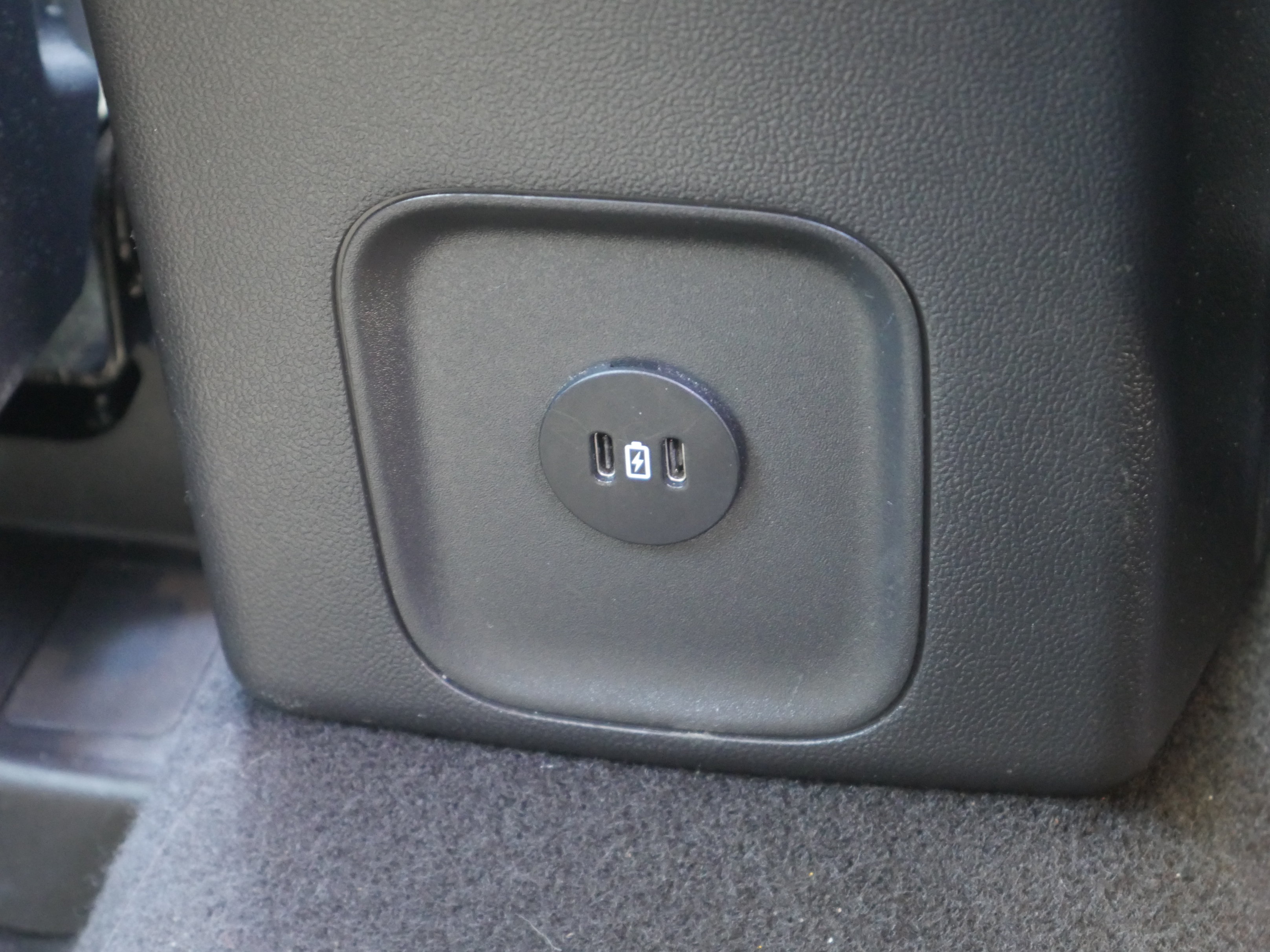 Certified 2025 Ford Escape Active AWD/4WD image 28