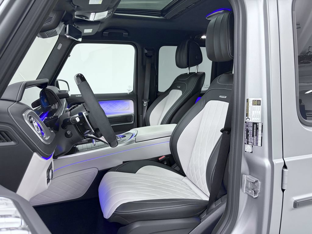 Certified 2025 Mercedes-Benz G 63 AMG 4MATIC image 15