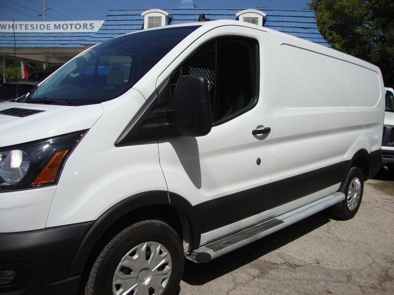 Used 2024 Ford Transit 250 Low Roof w/ Exterior Upgrade Package image 3