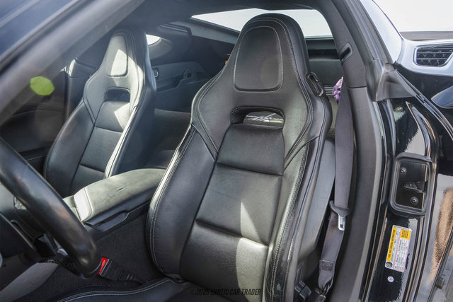 Used 2018 Chevrolet Corvette Stingray Coupe w/ 1LT image 24