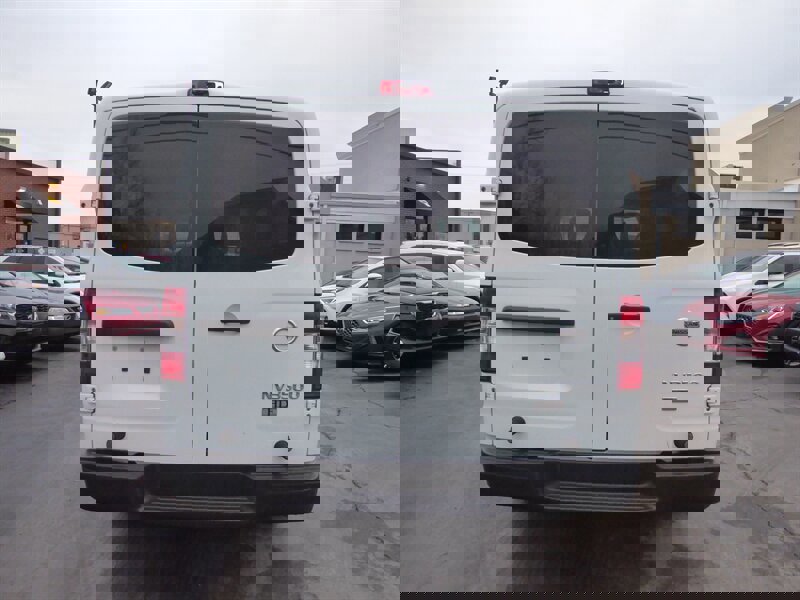 Used 2016 Nissan NV 3500 S image 6