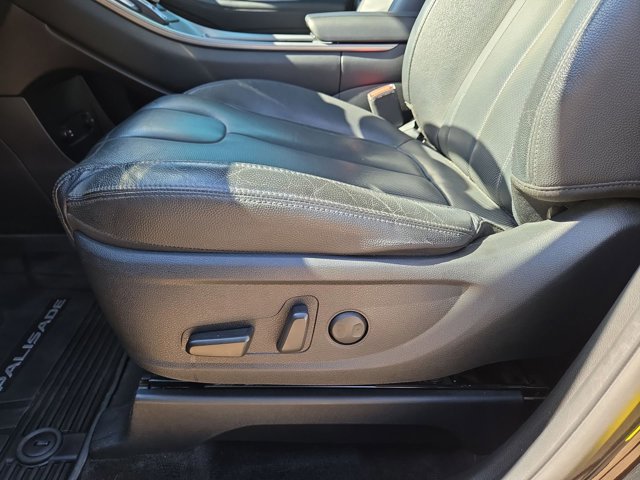 Used 2020 Hyundai Palisade SEL FWD image 17