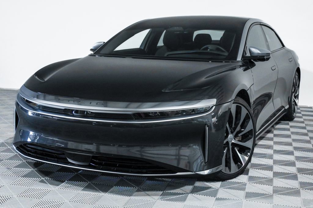 Used 2023 Lucid Air Grand Touring image 10