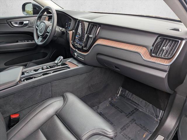 Used 2024 Volvo XC60 T8 Ultimate w/ Protection Package Premier image 20