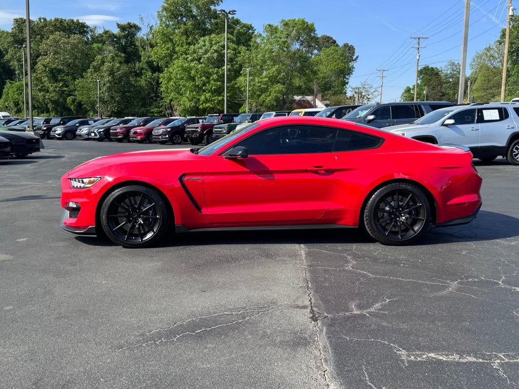 Used 2016 Ford Mustang Shelby GT350 w/ Technology Package image 3