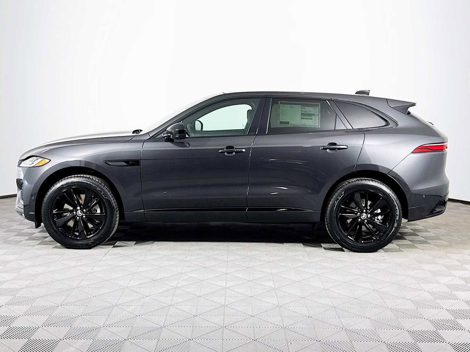 New 2026 Jaguar F-PACE R-Dynamic S AWD/4WD image 7