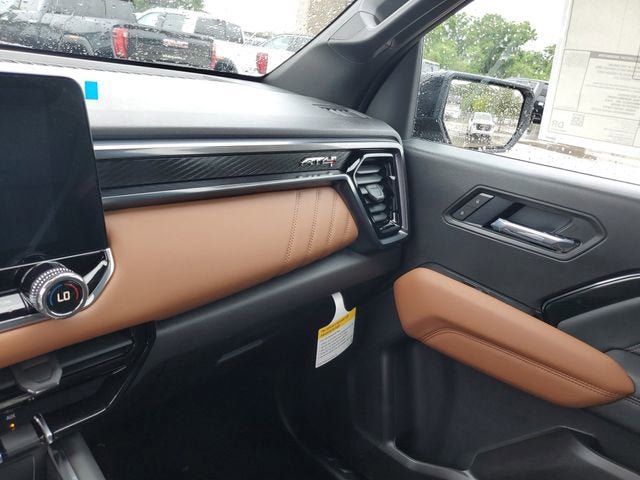 New 2026 GMC Canyon AT4 AWD/4WD image 26