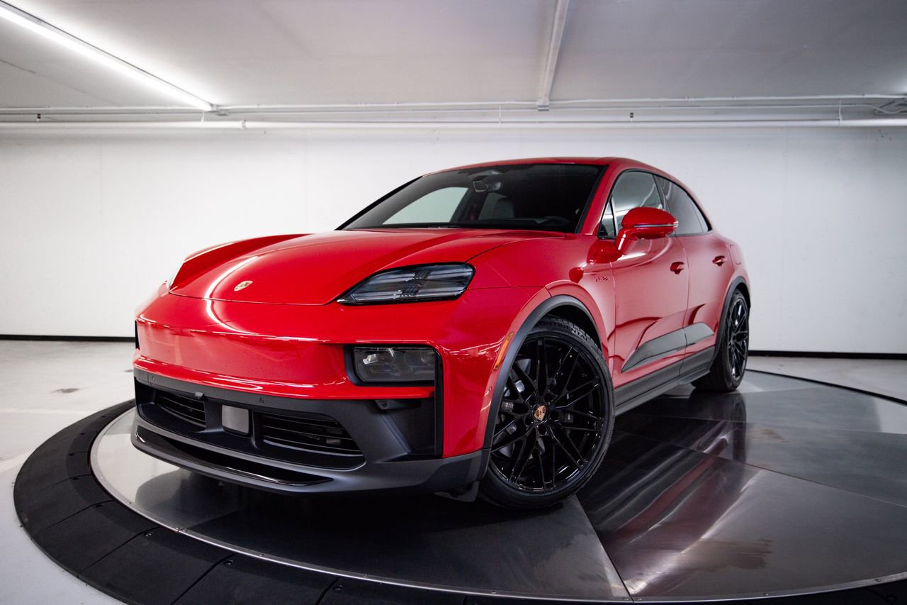 New 2026 Porsche Macan GTS Electric