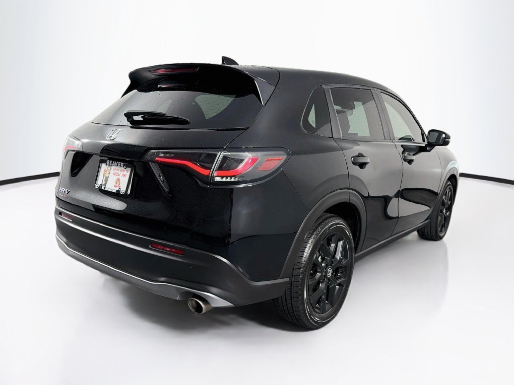 Used 2025 Honda HR-V Sport image 10