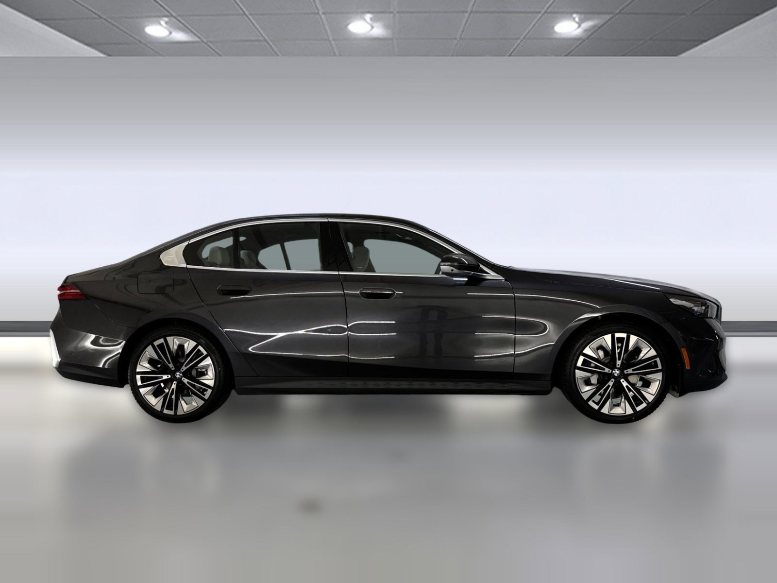 Used 2026 BMW 530i w/ Premium Package RWD image 8