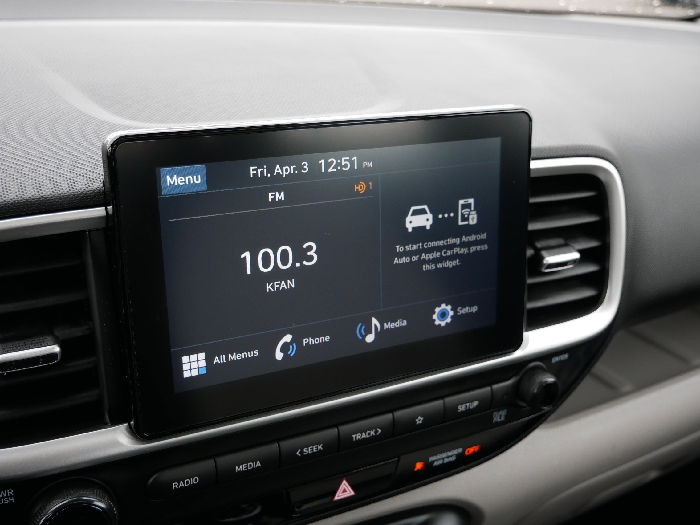 Certified 2023 Hyundai Venue SEL FWD image 22