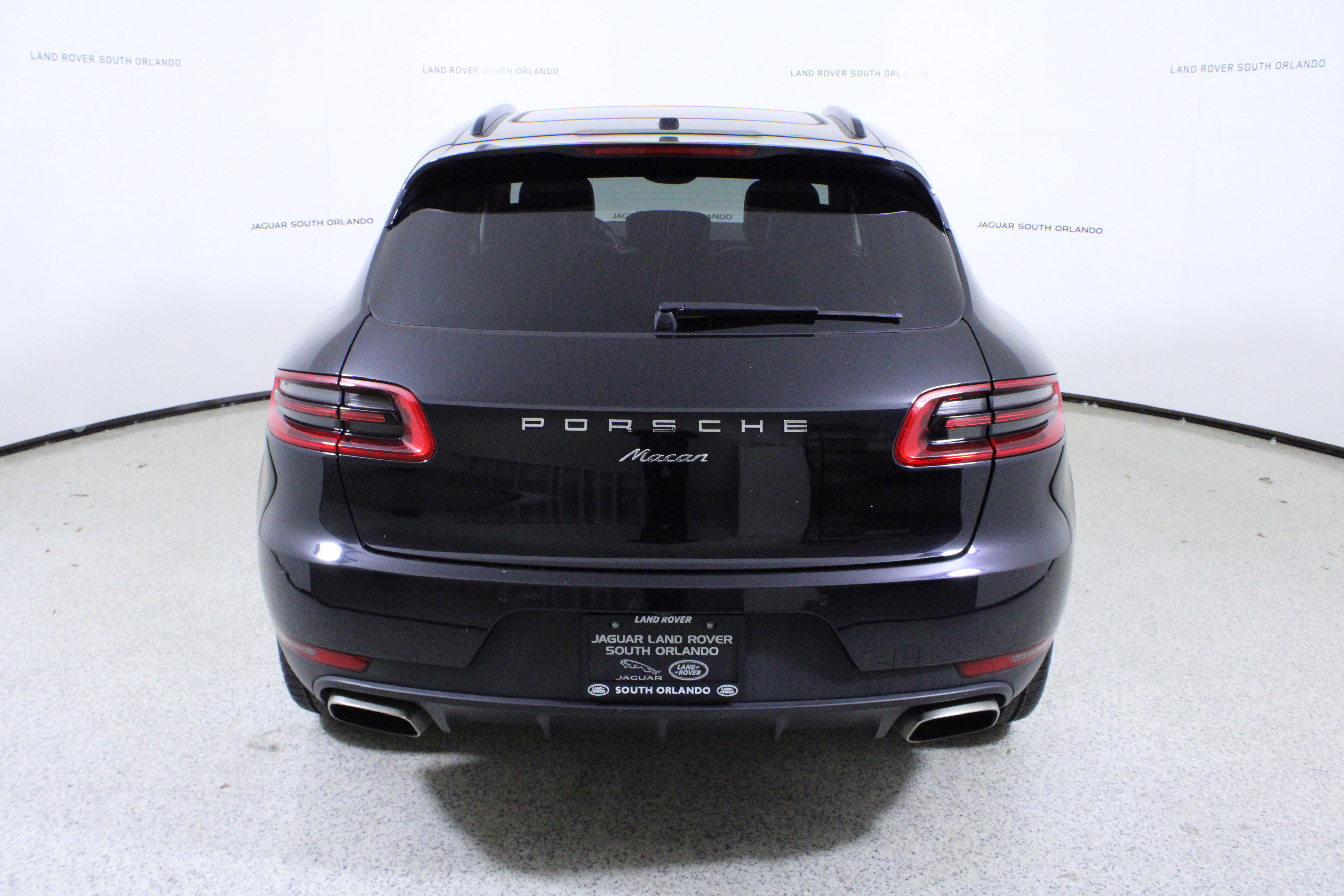 Used 2018 Porsche Macan image 6